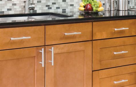 stainless steel hardware on oak cabinets|oak cabinets with black hardware.